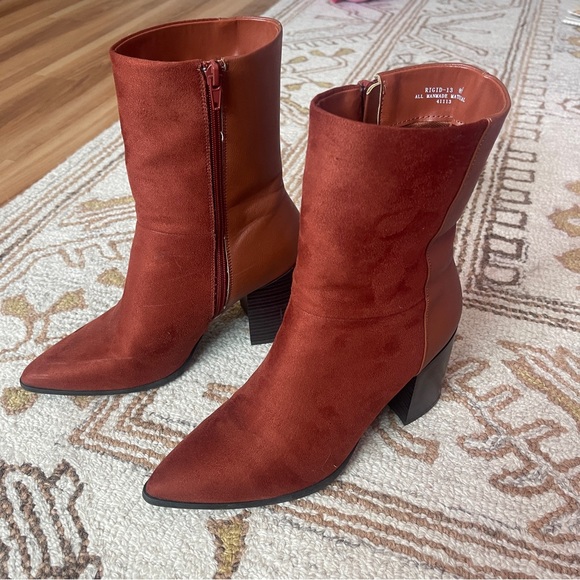 Rust orange color heeled zip up boots size 8.5 faux suede vegan leather two tone - Picture 6 of 6